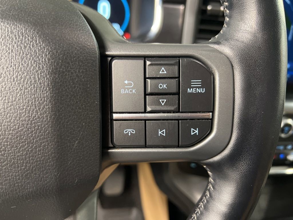 Certified 2022 Ford F150 Lariat w/ Equipment Group 502A High image 21