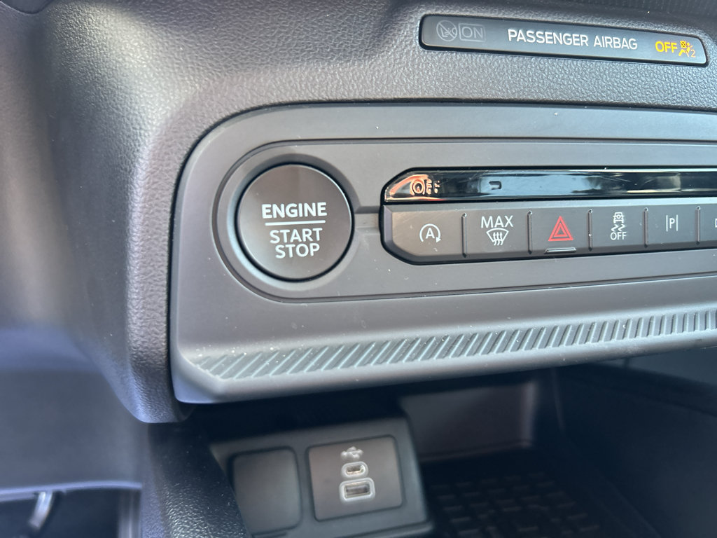 Certified 2025 Ford Bronco Sport Outer Banks w/ Outer Banks Tech Package+ AWD/4WD image 28