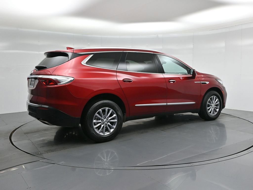 Used 2024 Buick Enclave Premium image 10