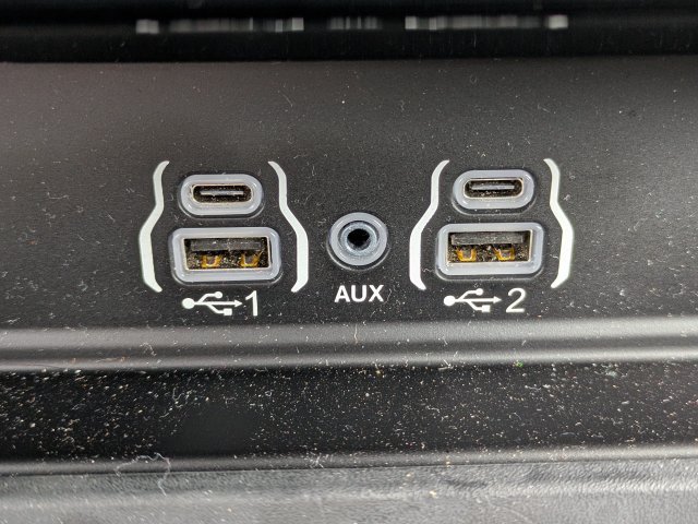 Used 2025 RAM 3500 Laramie AWD/4WD image 22
