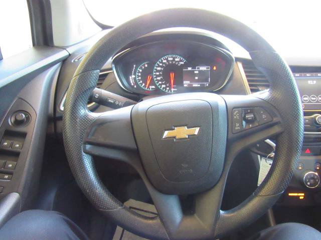 Used 2019 Chevrolet Trax LS FWD image 14