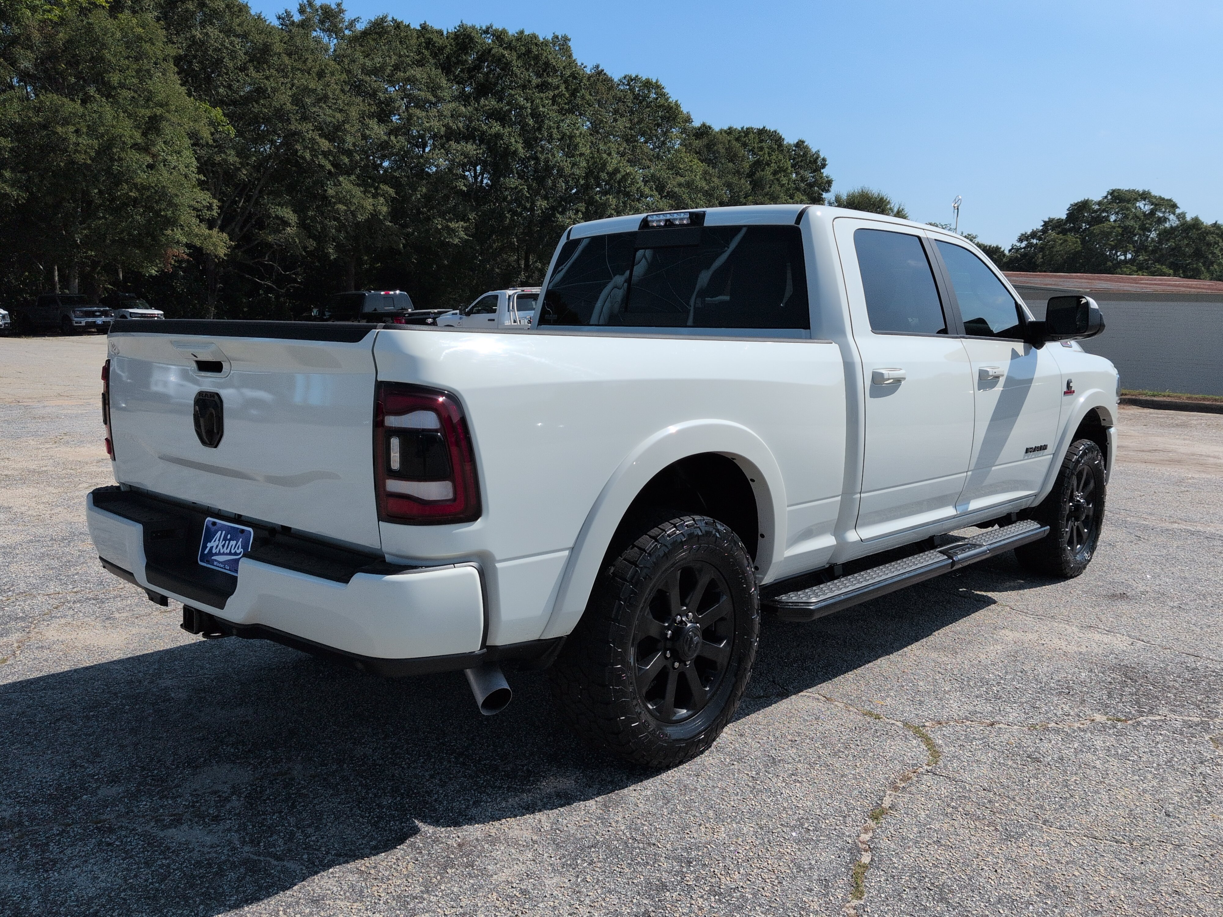 Used 2020 RAM 3500 Laramie AWD/4WD image 3