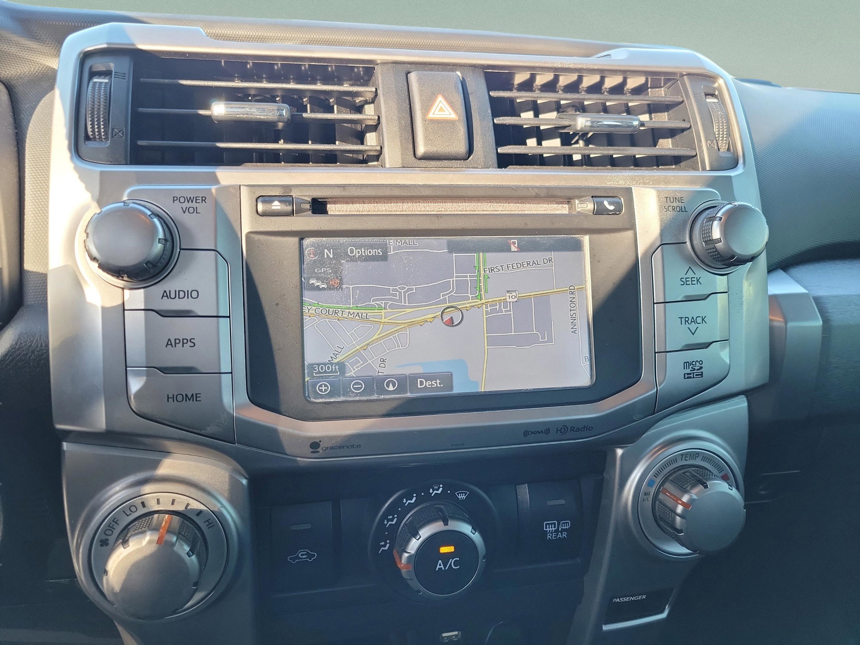 Used 2017 Toyota 4Runner SR5 Premium image 19