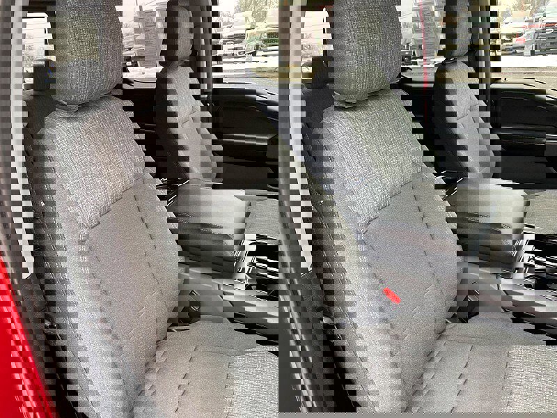 Certified 2022 Ford F150 XLT w/ Equipment Group 302A High image 28