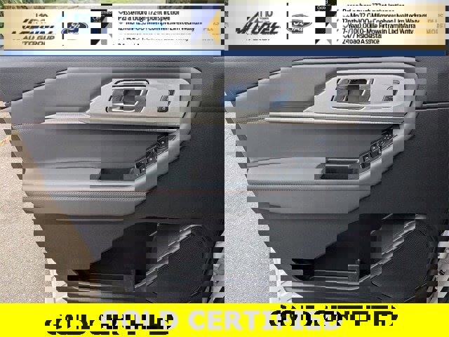 Certified 2025 Ford Explorer Active image 11
