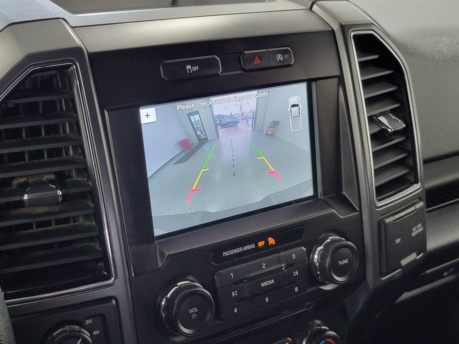 Certified 2018 Ford F150 XLT w/ Equipment Group 302A Luxury AWD/4WD image 19