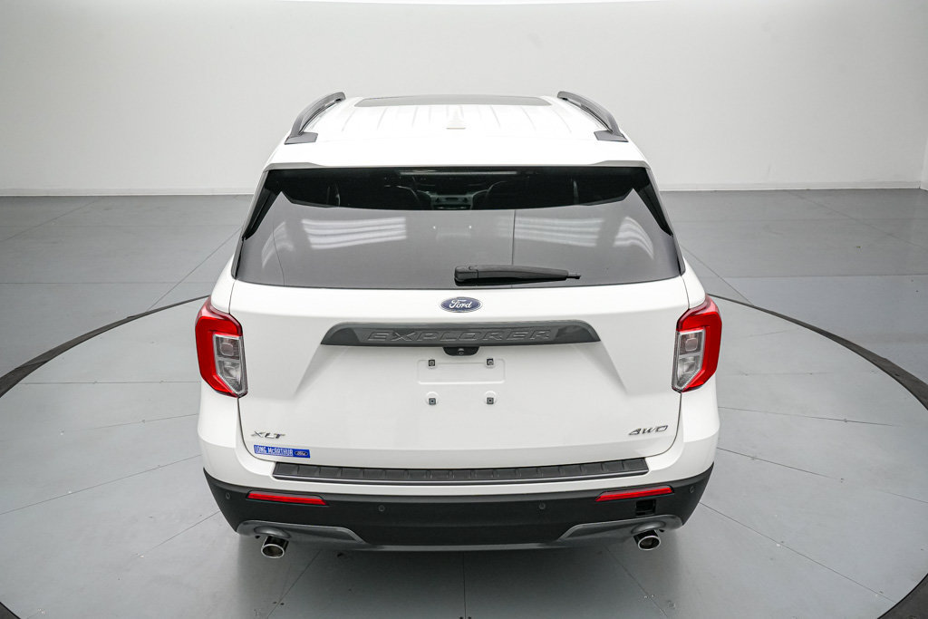 Certified 2023 Ford Explorer XLT w/ Equipment Group 202A AWD/4WD image 5