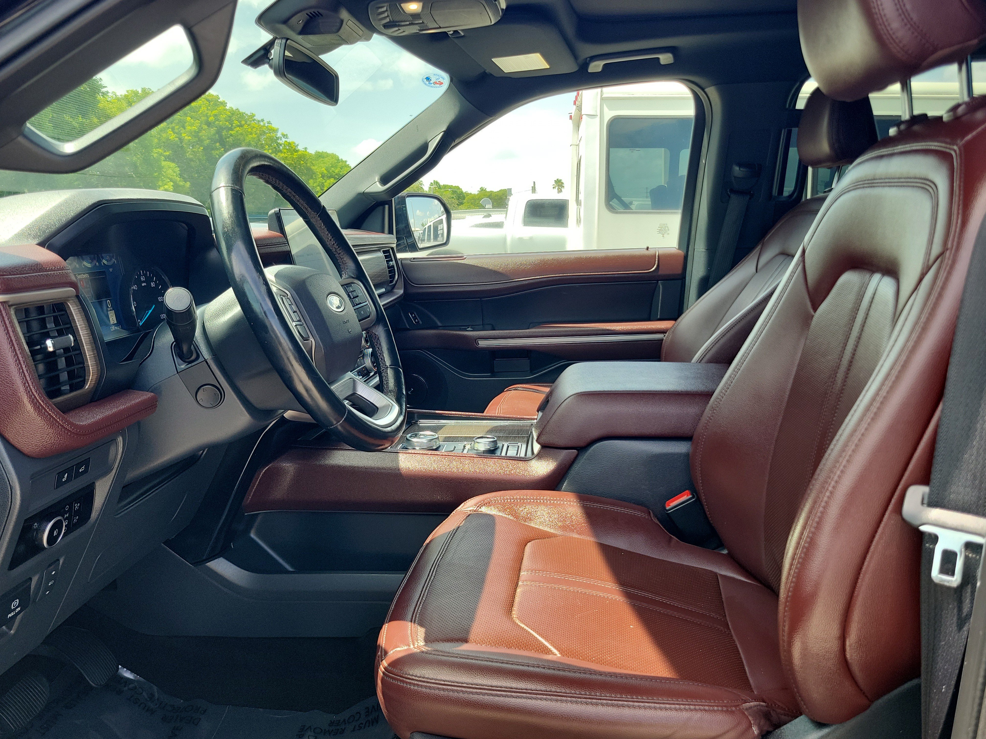 Certified 2023 Ford Expedition Max Limited AWD/4WD image 11