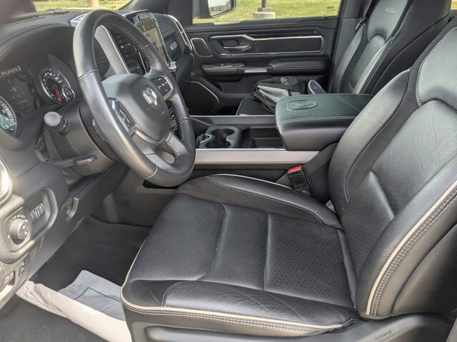 Used 2022 RAM 1500 Laramie AWD/4WD image 13