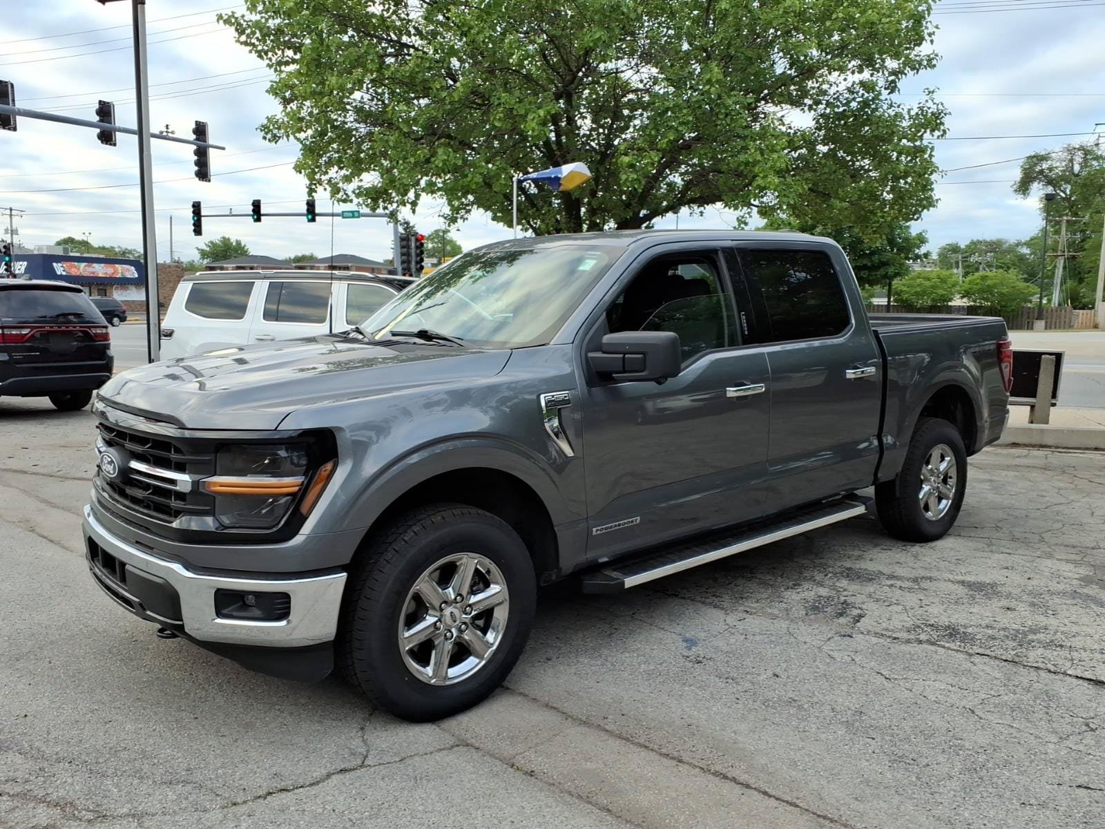 Certified 2024 Ford F150 XLT w/ Mobile Office Package AWD/4WD image 6