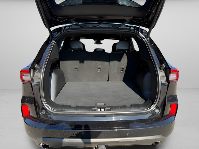 Certified 2025 Ford Escape ST-Line Elite w/ Premium Technology Package AWD/4WD image 12