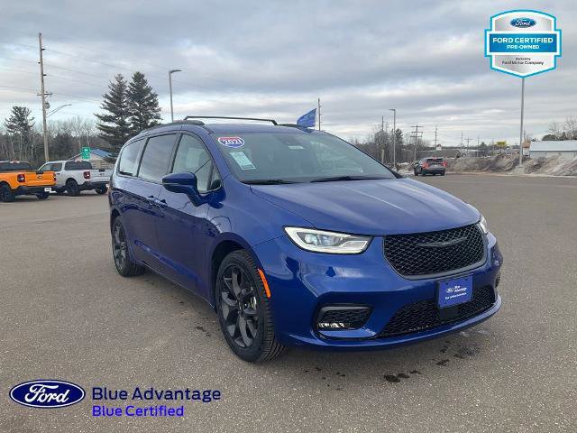 Used 2021 Chrysler Pacifica Touring image 8