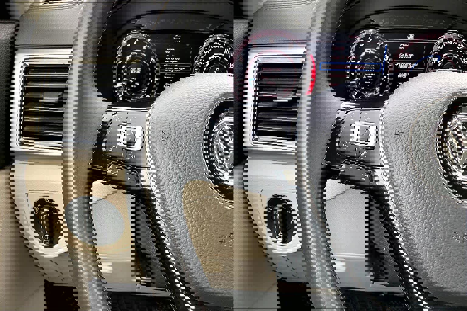 Used 2019 Volkswagen Atlas SEL image 23