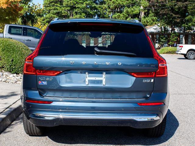 Used 2023 Volvo XC60 B5 Ultimate w/ Climate Package image 4
