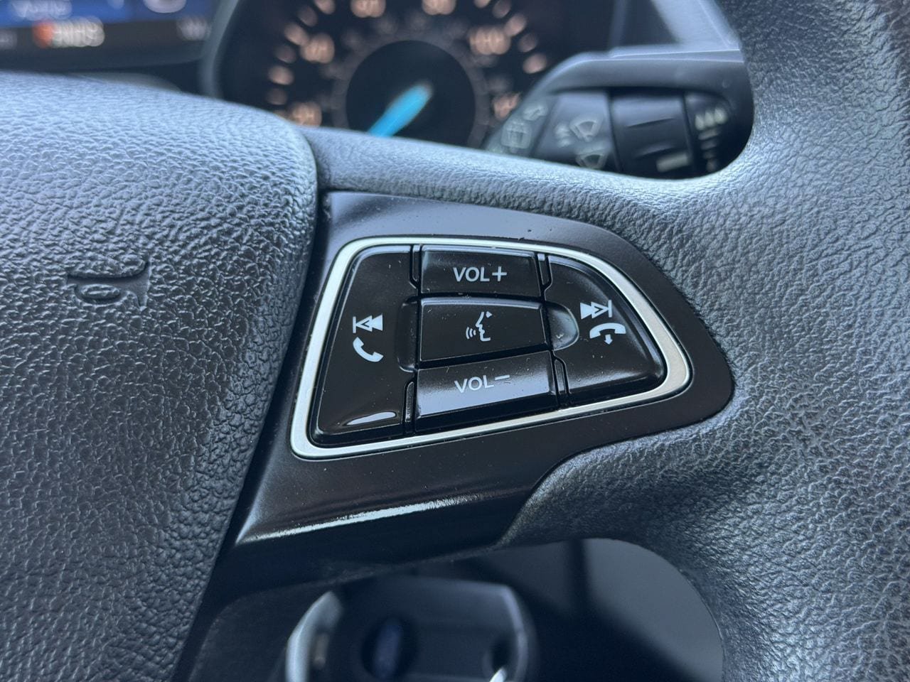 Certified 2019 Ford Escape S FWD image 13