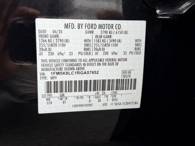 Certified 2024 Ford Explorer King Ranch w/ Technology Package AWD/4WD image 32