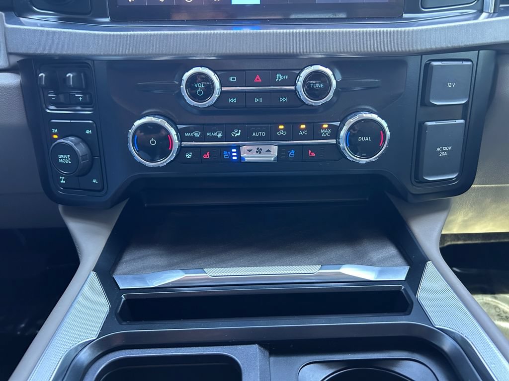 Certified 2026 Ford F350 Platinum w/ Platinum Plus Package AWD/4WD image 26