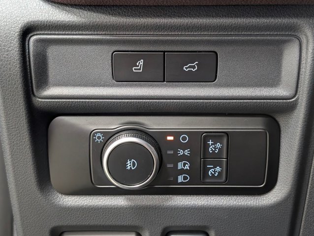 Certified 2024 Ford Expedition Limited AWD/4WD image 14