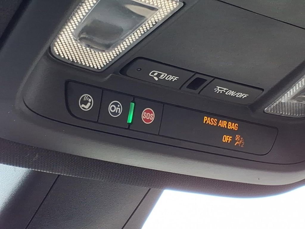 Used 2023 Chevrolet Traverse LS FWD image 23