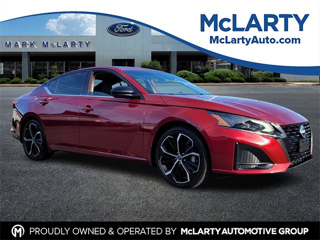 Used 2024 Nissan Altima 2.5 SR w/ SR Premium Package