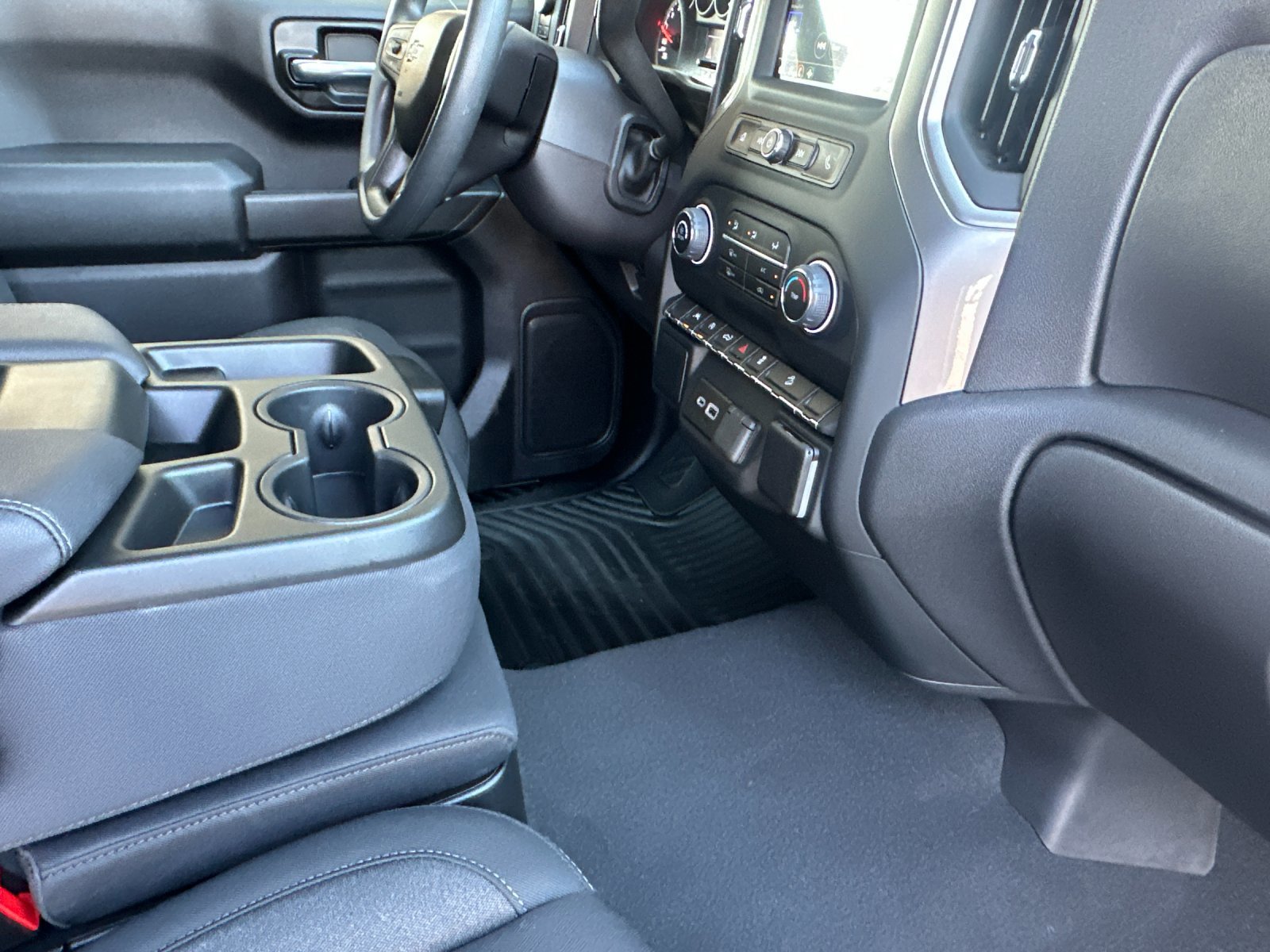 Used 2024 Chevrolet Silverado 1500 Custom Trail Boss image 15