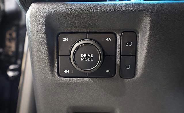 Certified 2025 Ford Expedition Max Platinum image 24