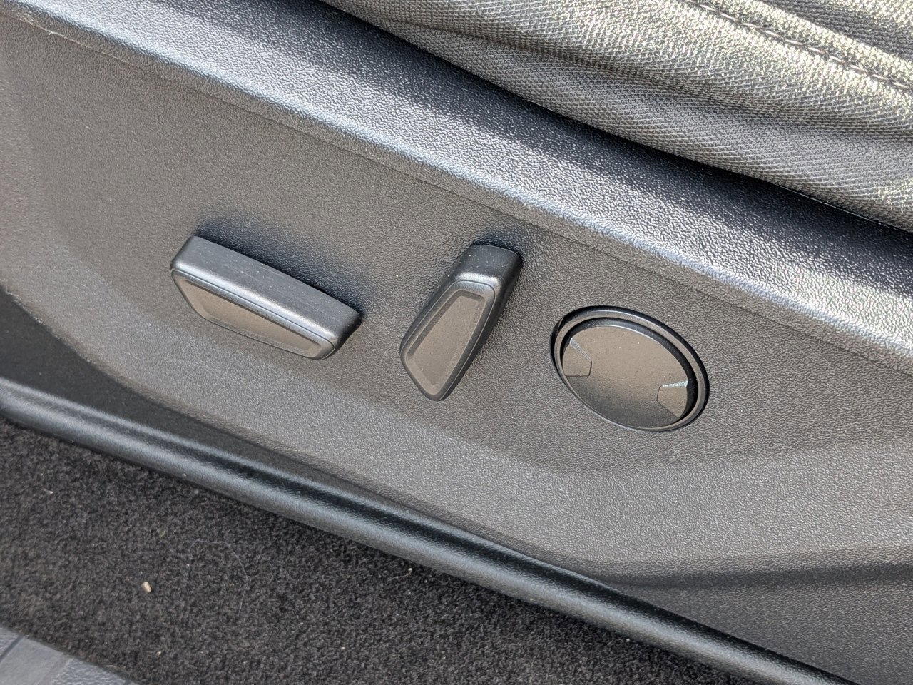 Certified 2022 Ford F150 XLT w/ Equipment Group 302A High image 20