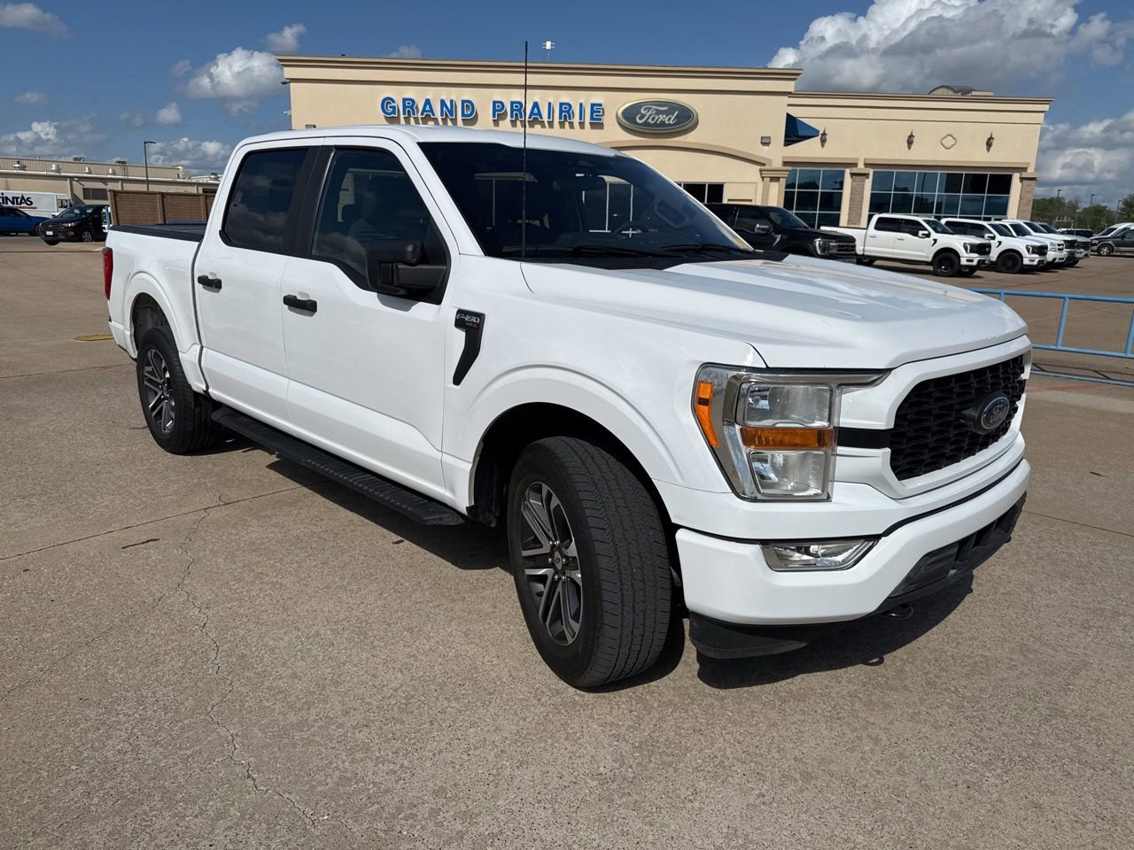 Certified 2022 Ford F150 XL w/ STX Appearance Package image 18