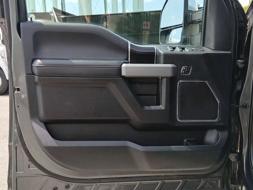Certified 2019 Ford F250 Platinum AWD/4WD image 16