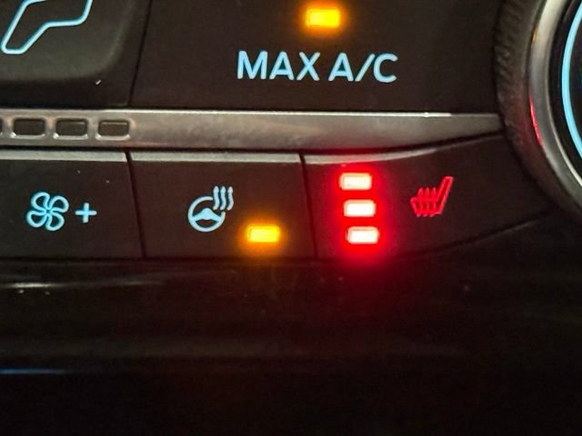 Certified 2022 Ford Escape SEL AWD/4WD image 30
