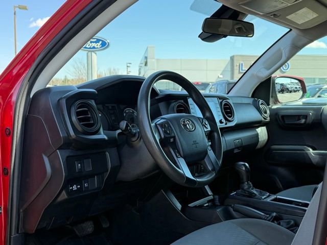 Used 2020 Toyota Tacoma SR AWD/4WD image 24