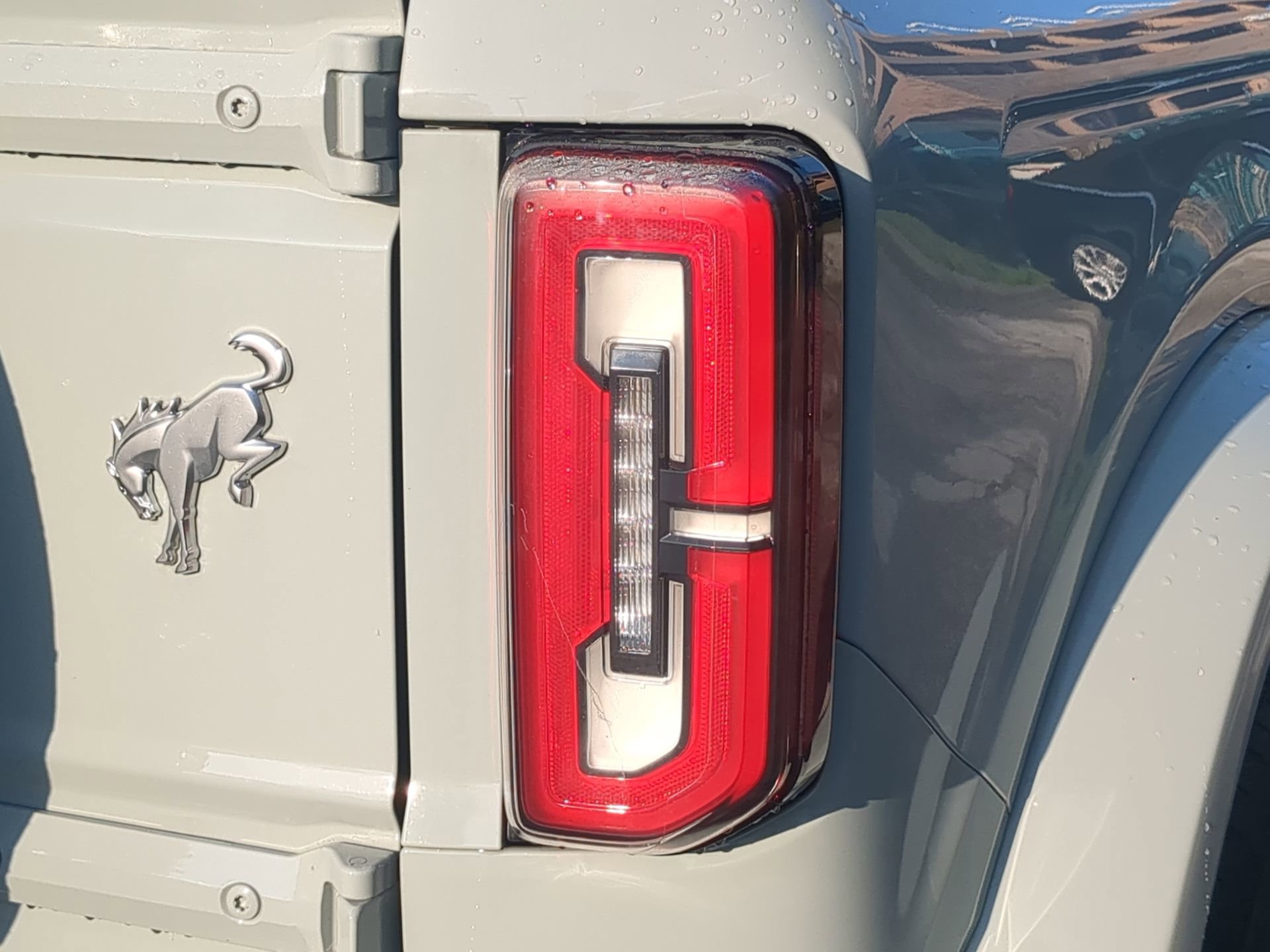 Certified 2024 Ford Bronco Outer Banks AWD/4WD image 38
