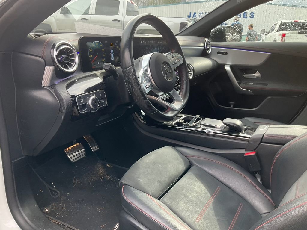 Used 2022 Mercedes-Benz CLA 250 image 15