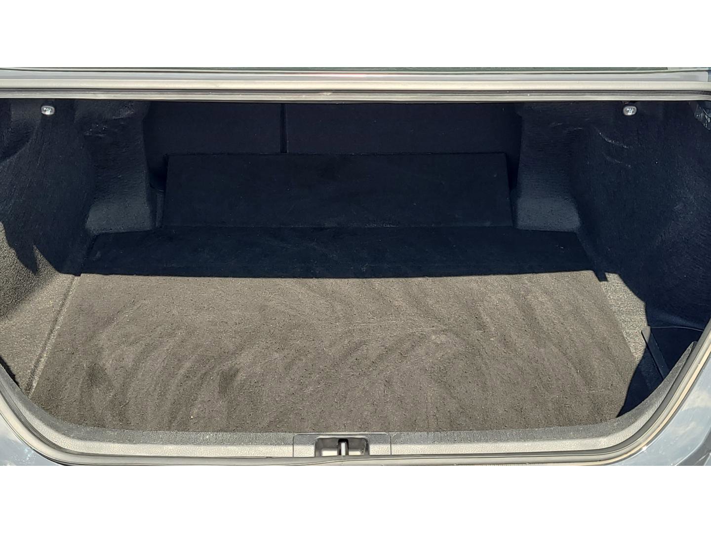 Used 2025 Toyota Camry SE FWD image 28