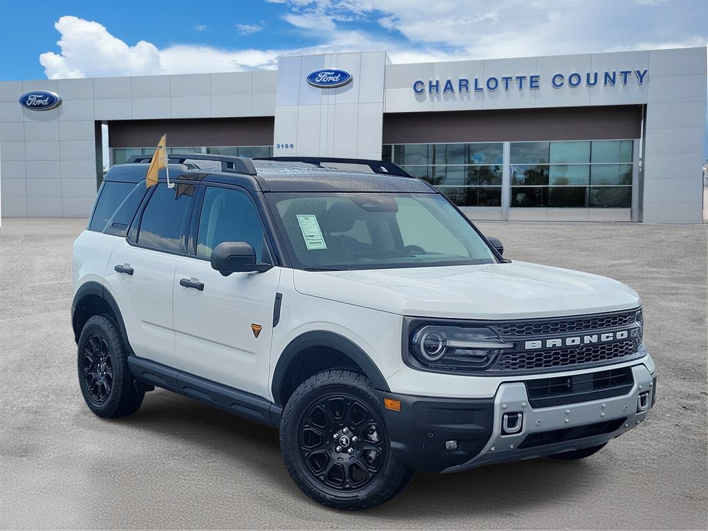 Certified 2025 Ford Bronco Sport Badlands AWD/4WD image 2