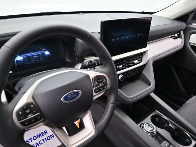 Certified 2026 Ford Explorer Active RWD image 24