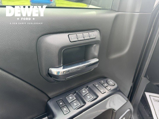 Used 2018 Chevrolet Silverado 1500 LTZ Z71 w/ Redline Edition AWD/4WD image 11