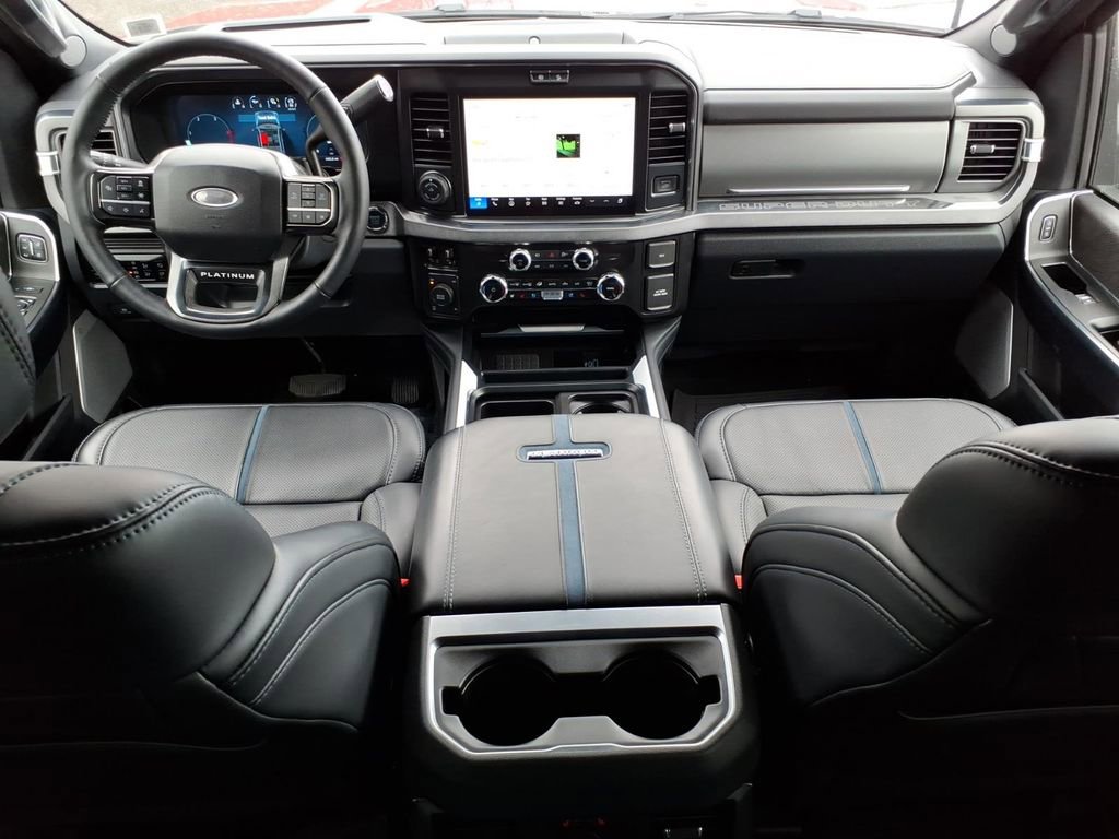 Certified 2025 Ford F350 Platinum AWD/4WD image 10