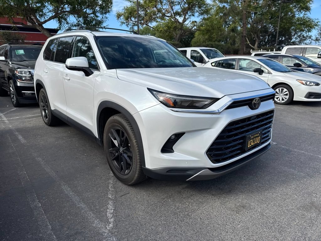 Used 2024 Toyota Grand Highlander AWD Hybrid image 18