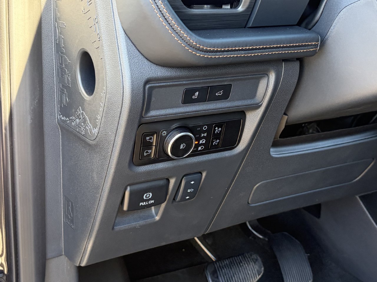 Certified 2024 Ford Expedition Max Platinum AWD/4WD image 29