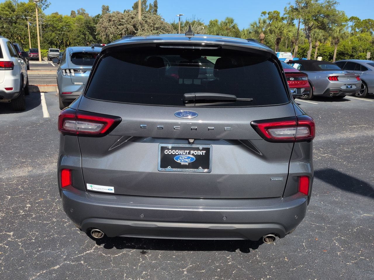 Certified 2024 Ford Escape ST-Line w/ Equipment Group 301A FWD image 5