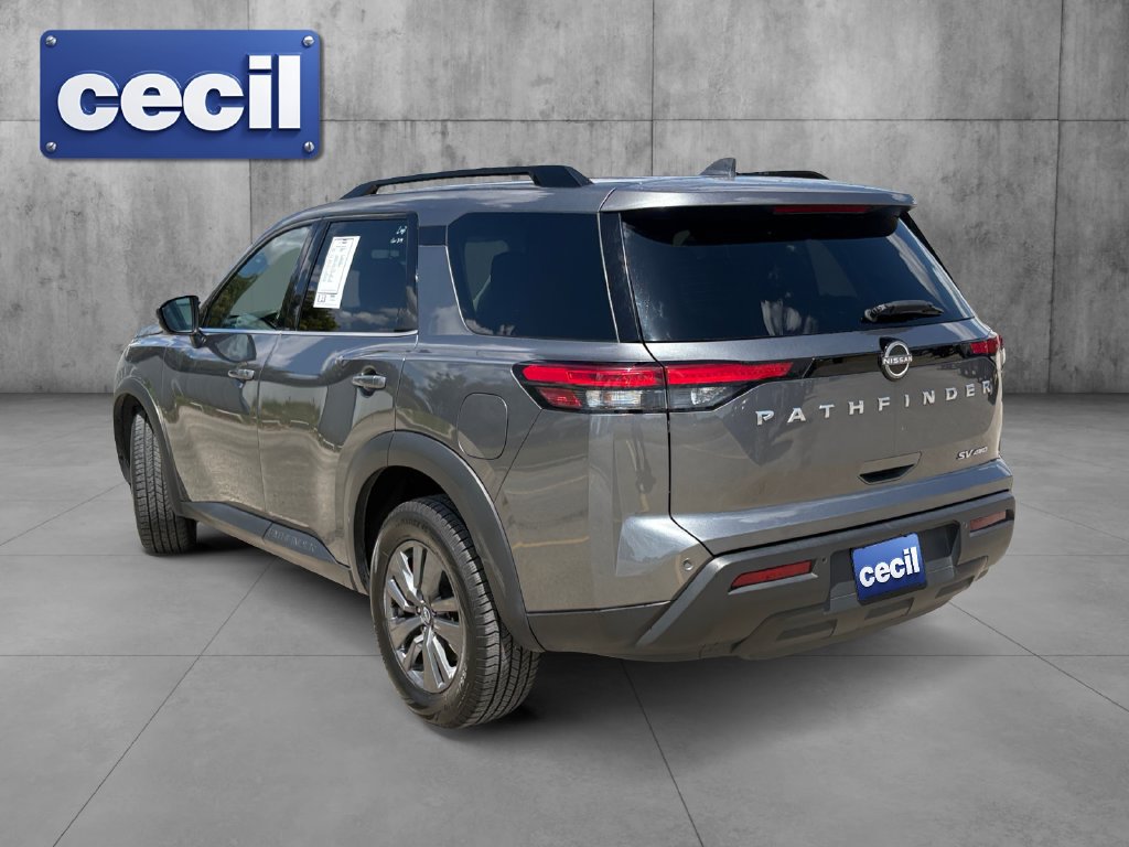 Used 2024 Nissan Pathfinder SV AWD/4WD image 7