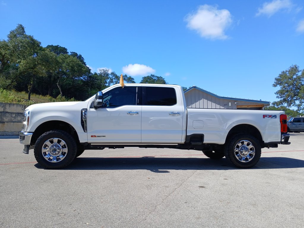 Certified 2024 Ford F350 King Ranch w/ Chrome Package AWD/4WD image 8