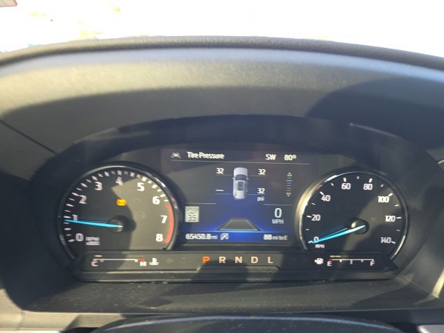 Certified 2021 Ford Explorer XLT w/ Equipment Group 202A AWD/4WD image 18