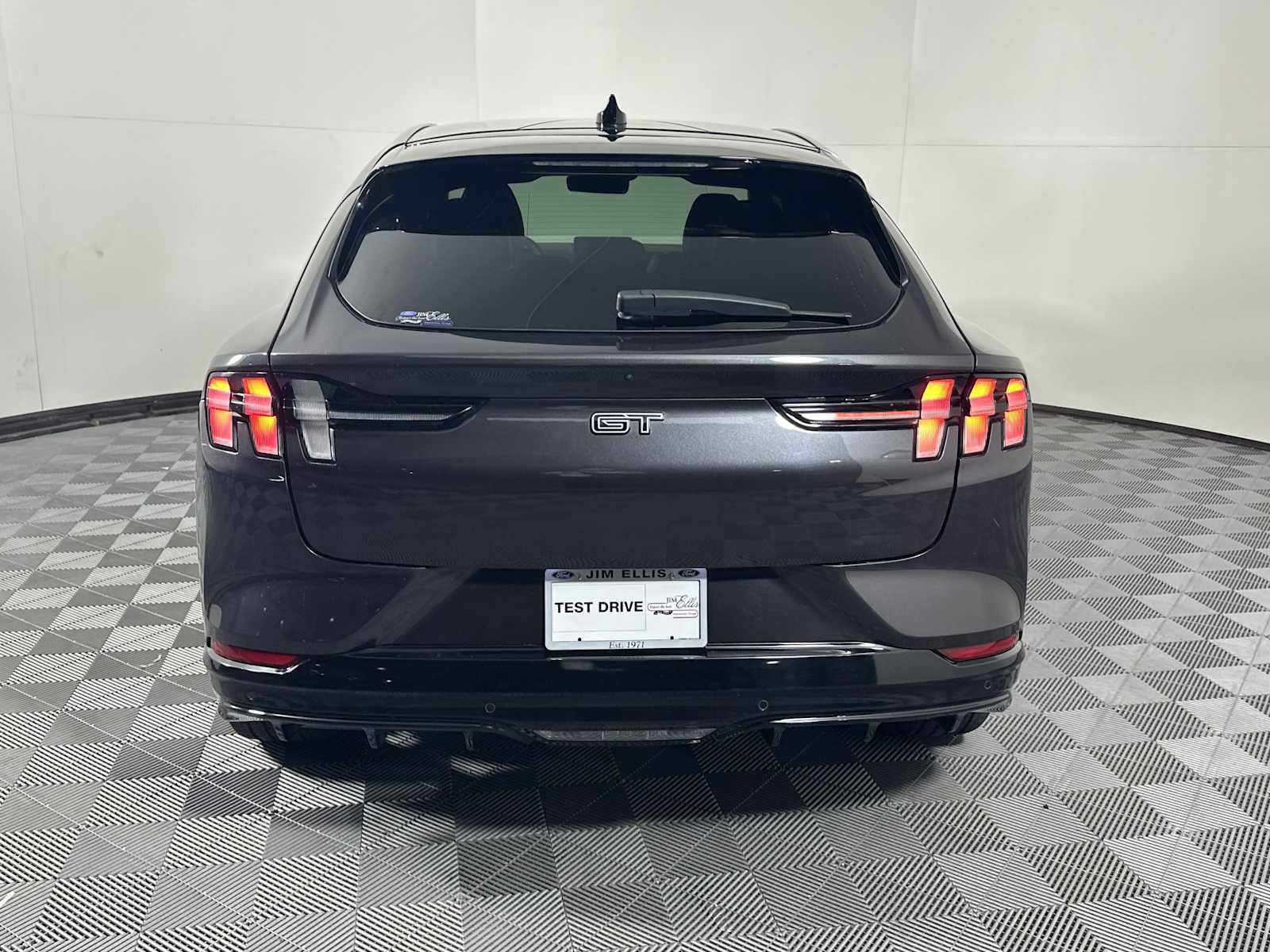 Certified 2022 Ford Mustang Mach-E GT image 4