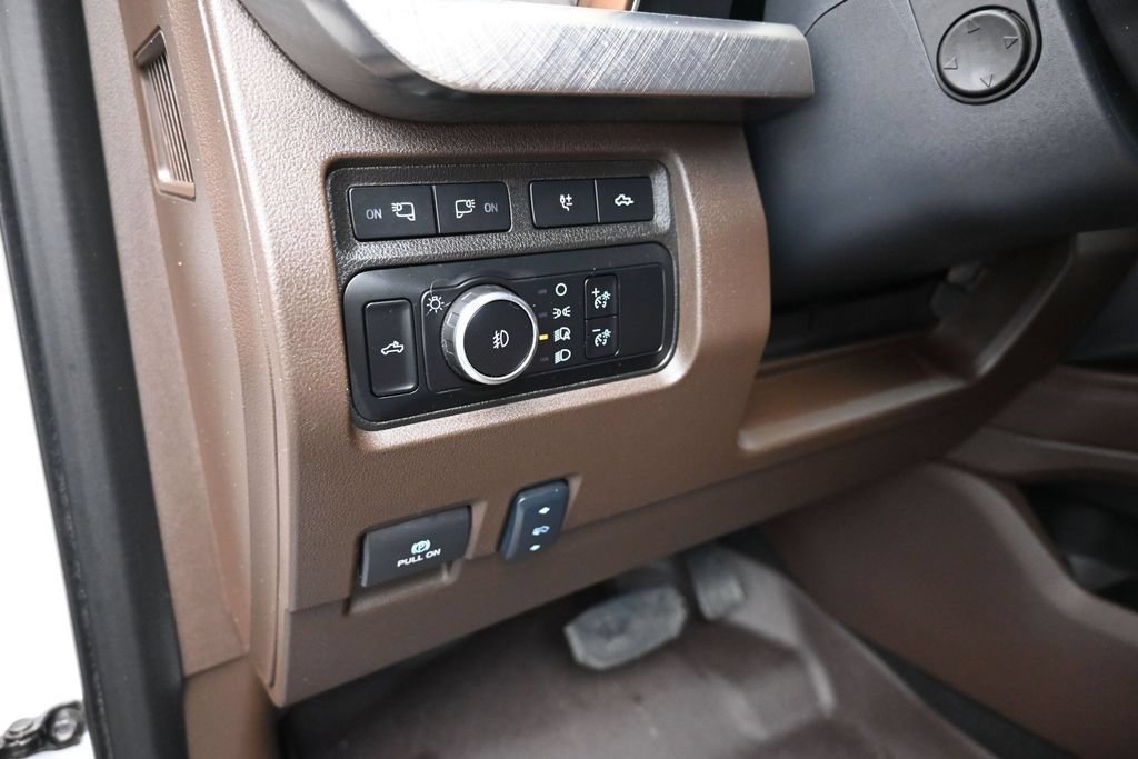 Certified 2024 Ford F250 King Ranch AWD/4WD image 13