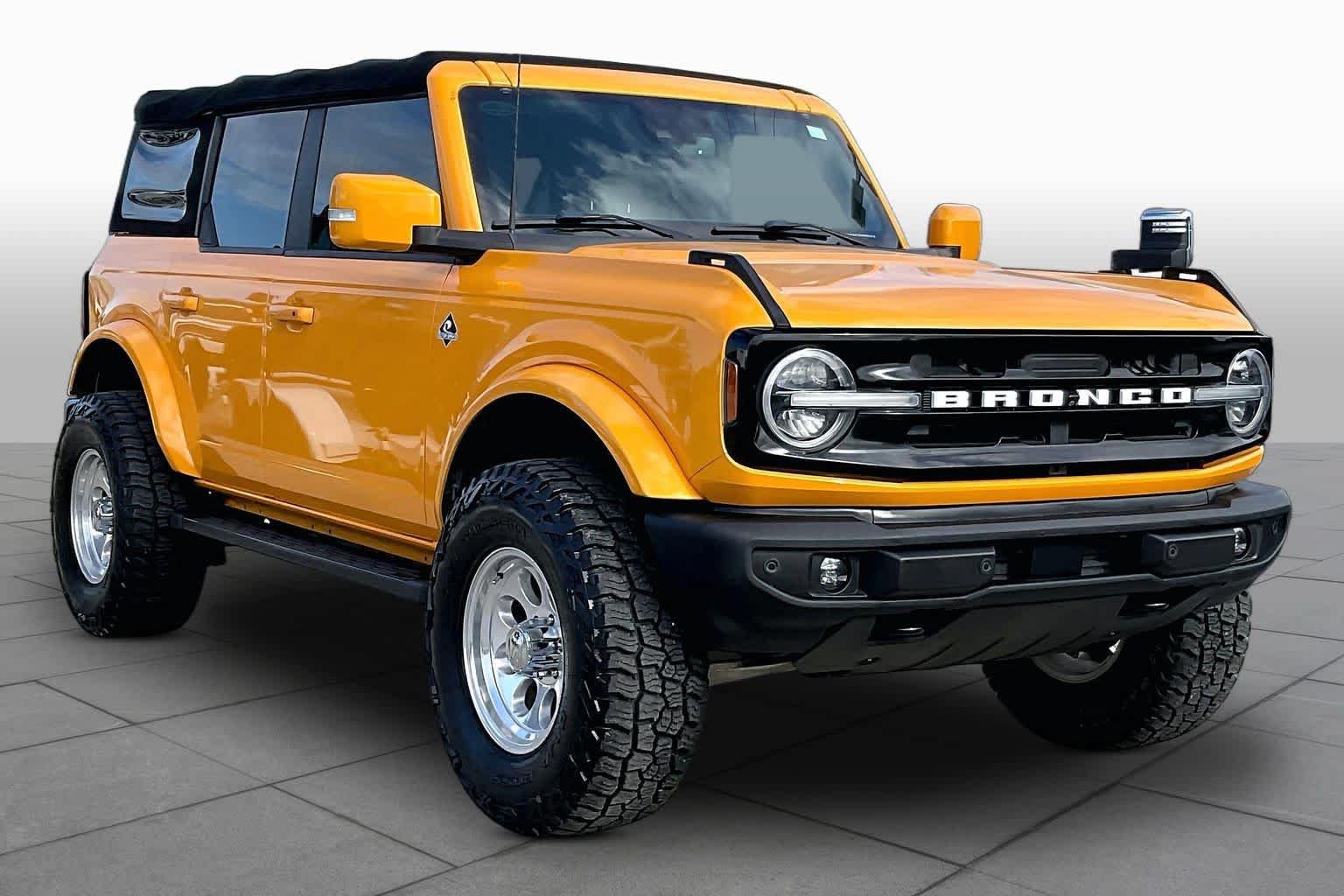 Certified 2022 Ford Bronco Outer Banks AWD/4WD image 3