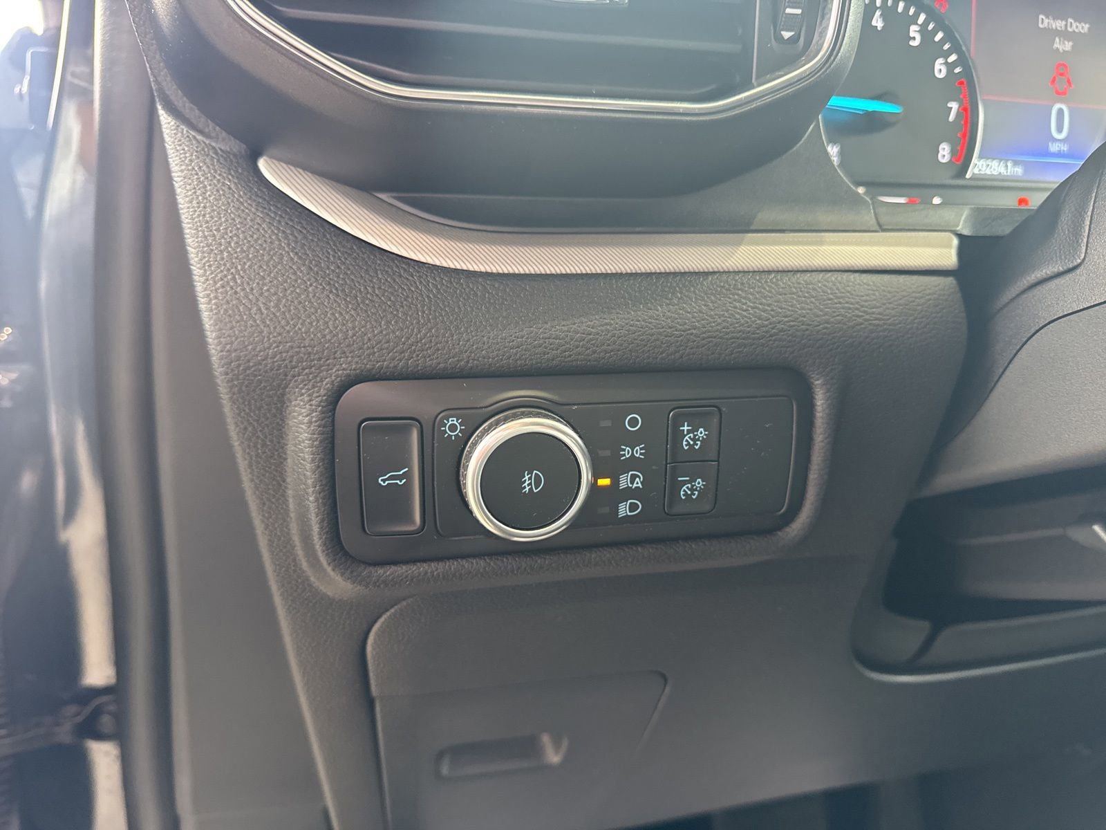 Certified 2023 Ford Explorer XLT w/ Equipment Group 202A image 27