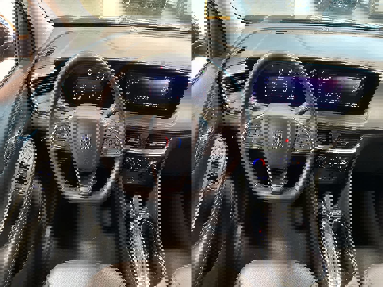 Used 2024 Buick Encore GX Sport Touring image 15