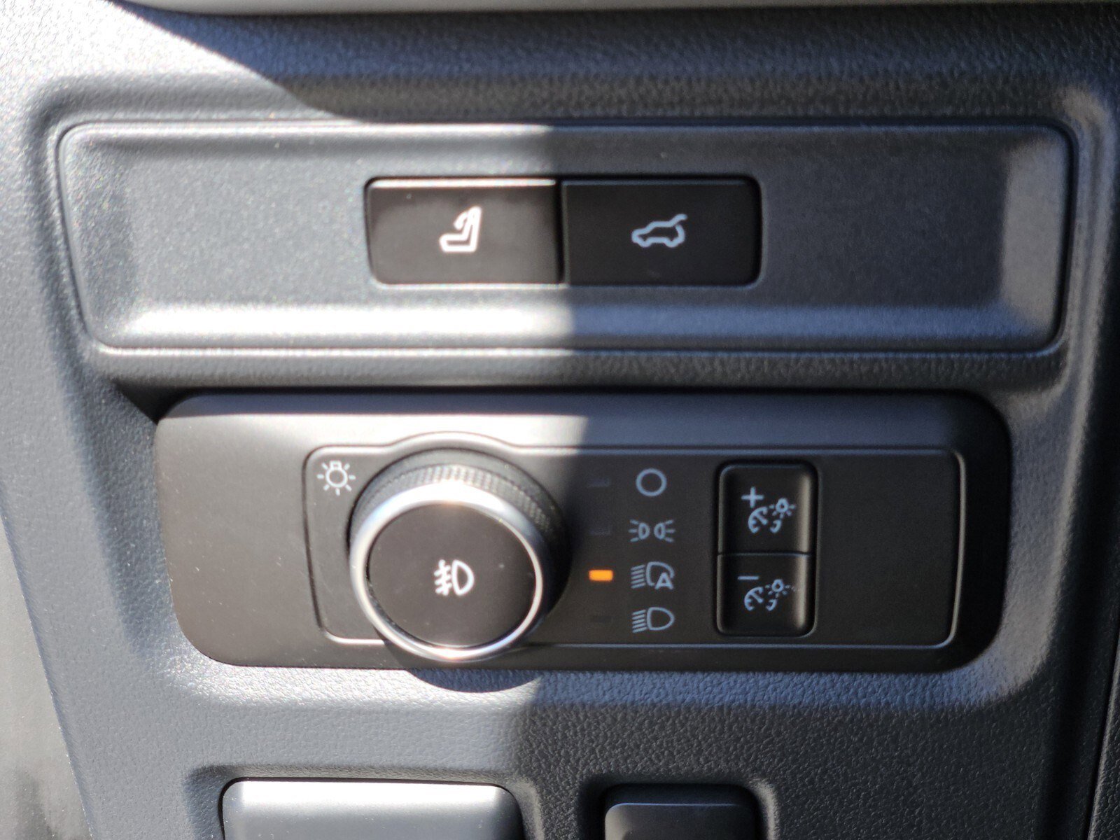 Certified 2023 Ford Expedition XLT image 24